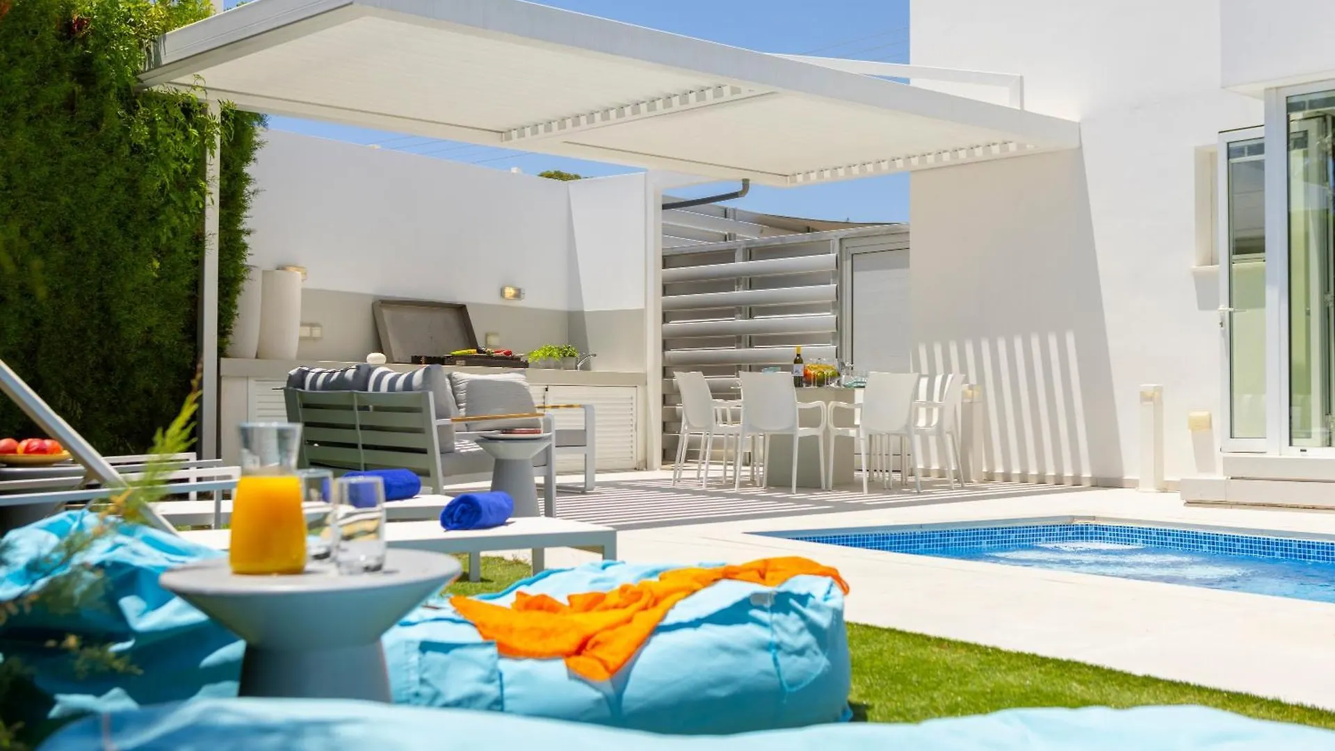 Protaras Villa Piera By The Sea